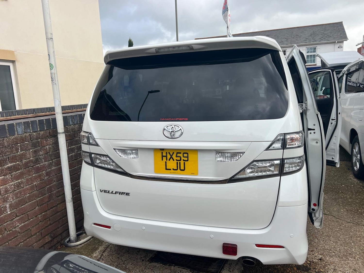 Used Toyota Vellfire 2024 for sale - 76453689: Photo 4