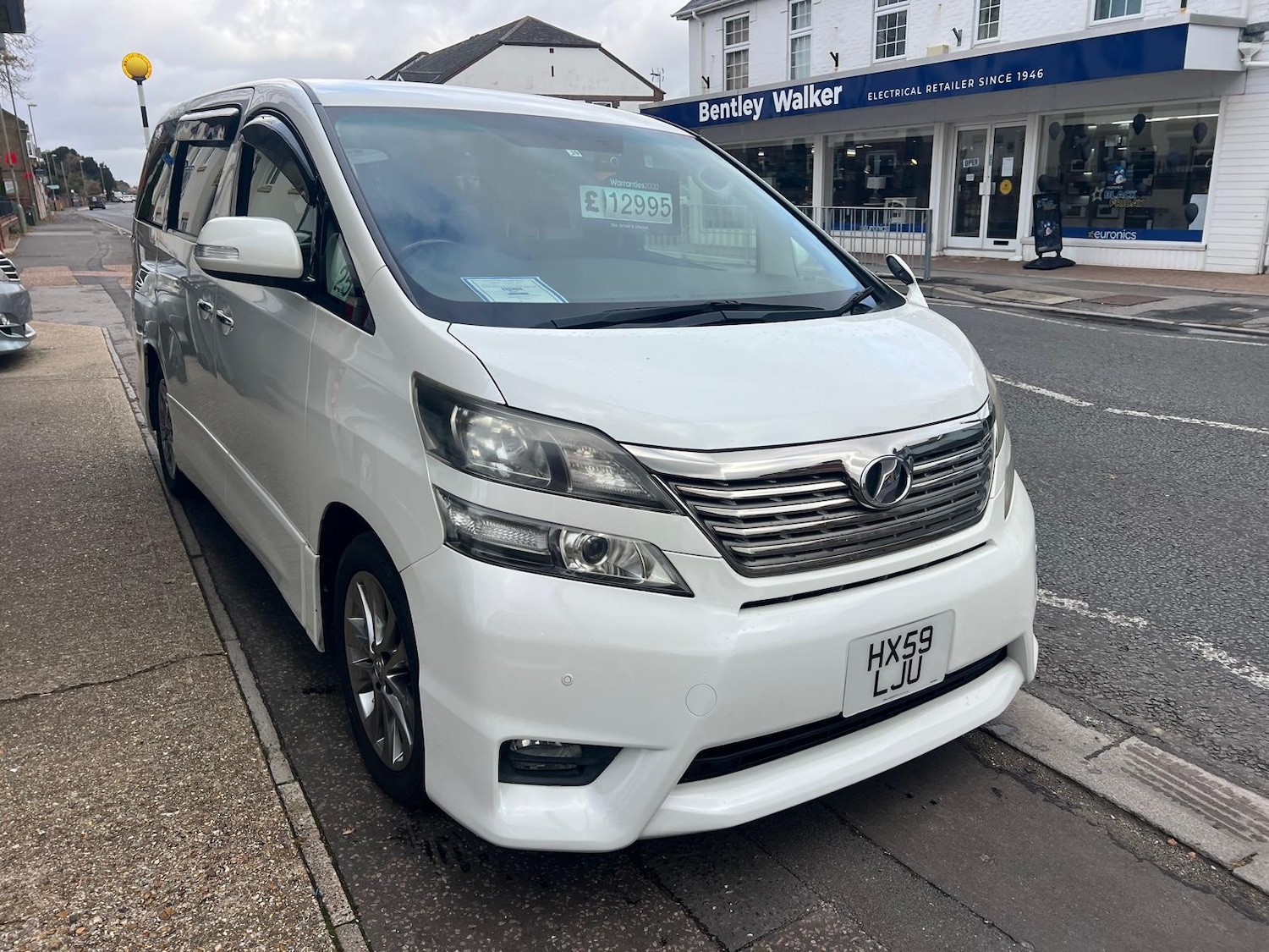 Used Toyota Vellfire 2024 for sale - 76453689: Photo 6