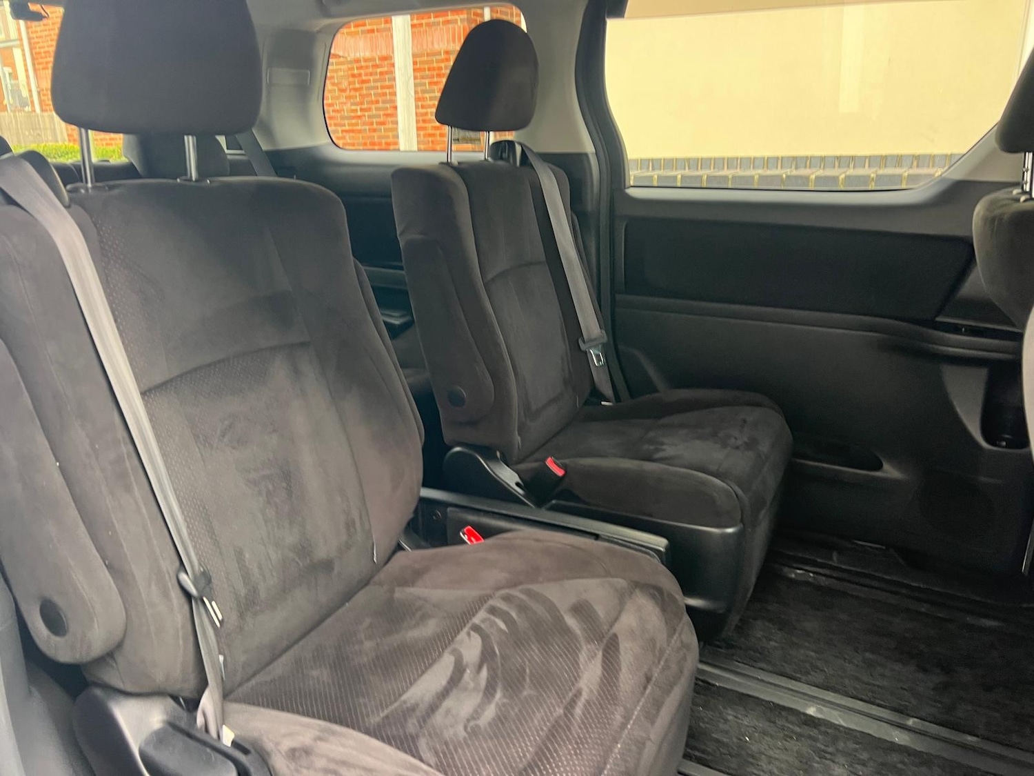 Used Toyota Vellfire 2024 for sale - 76453689: Photo 9