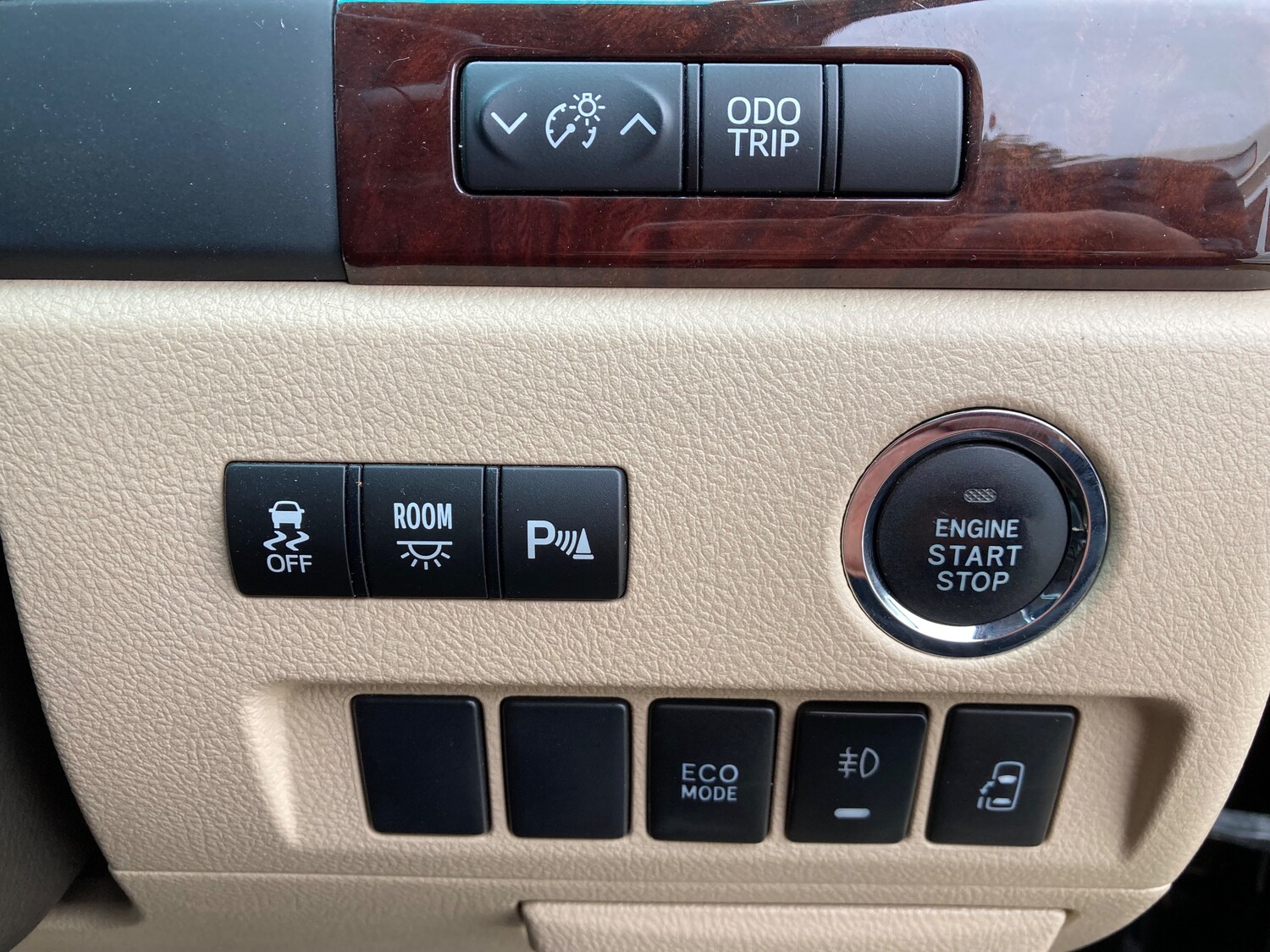 Used Toyota Vellfire 2024 for sale - 75987192: Photo 12