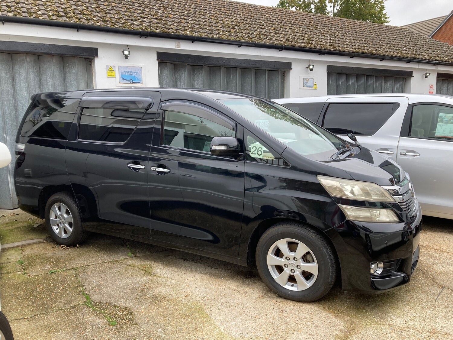 Used Toyota Vellfire 2024 for sale - 75987192: Photo 4