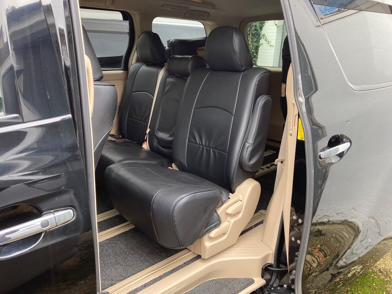 Used Toyota Vellfire 2024 for sale - 75987192: Photo 7