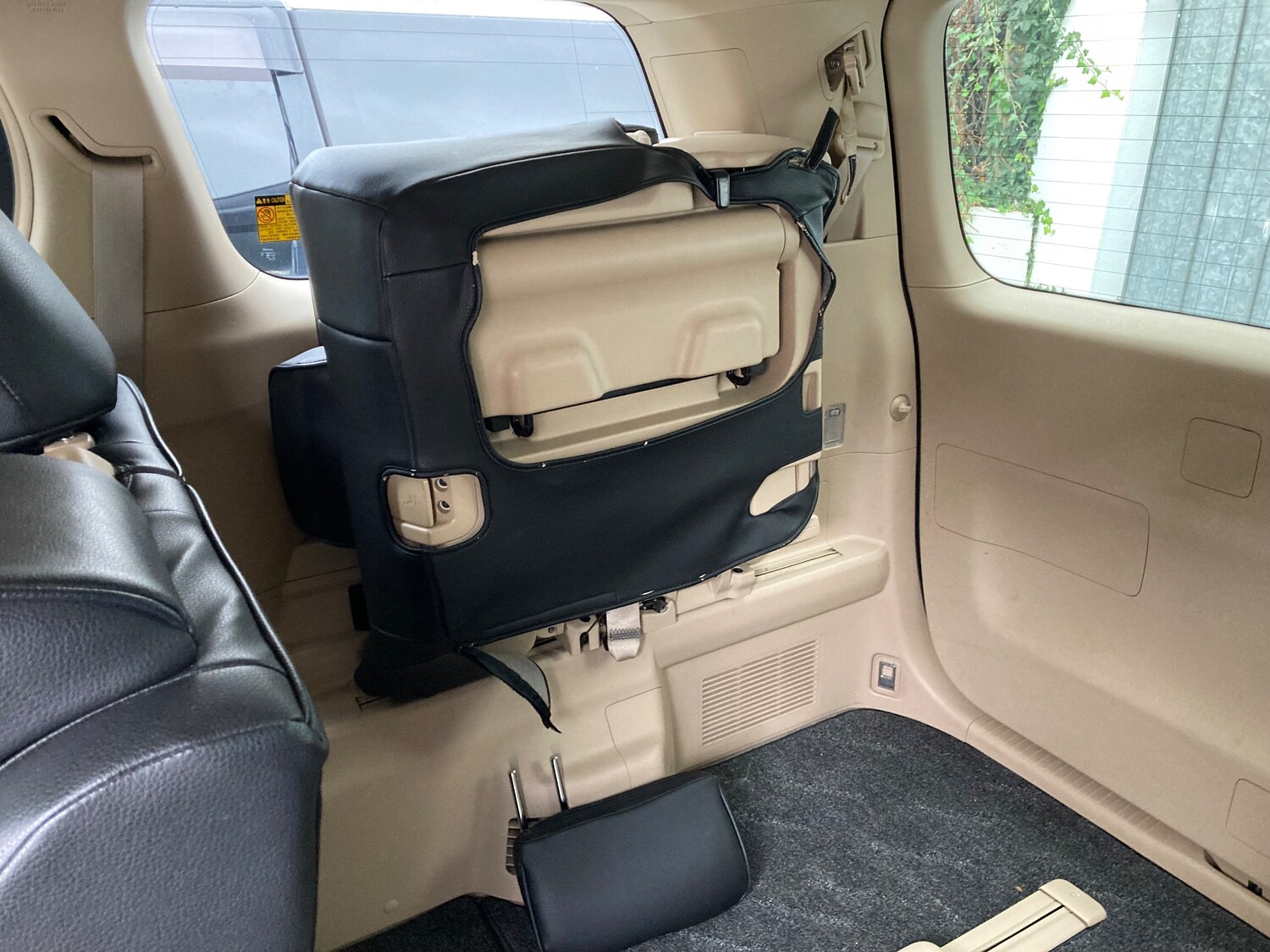 Used Toyota Vellfire 2024 for sale - 75987192: Photo 9