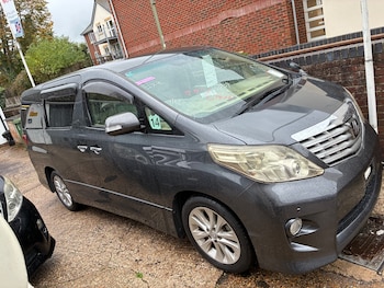 Used Toyota Alphard 2010 for sale - 76416495: Photo