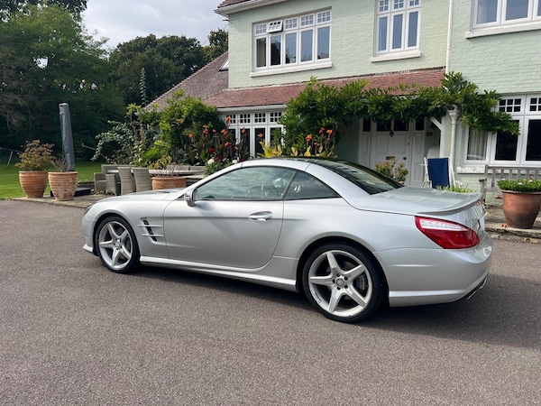 Used Mercedes-Benz SL 2014 for sale - 76040583: Photo 10
