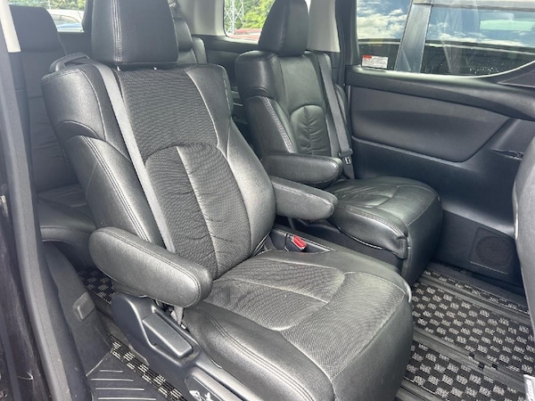 Used Toyota Vellfire for sale - 75261437: Photo 3