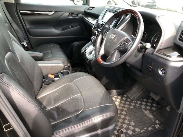 Used Toyota Vellfire for sale - 75261437: Photo 5