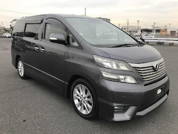 Used Toyota Vellfire 2010 for sale - 76896411: Photo