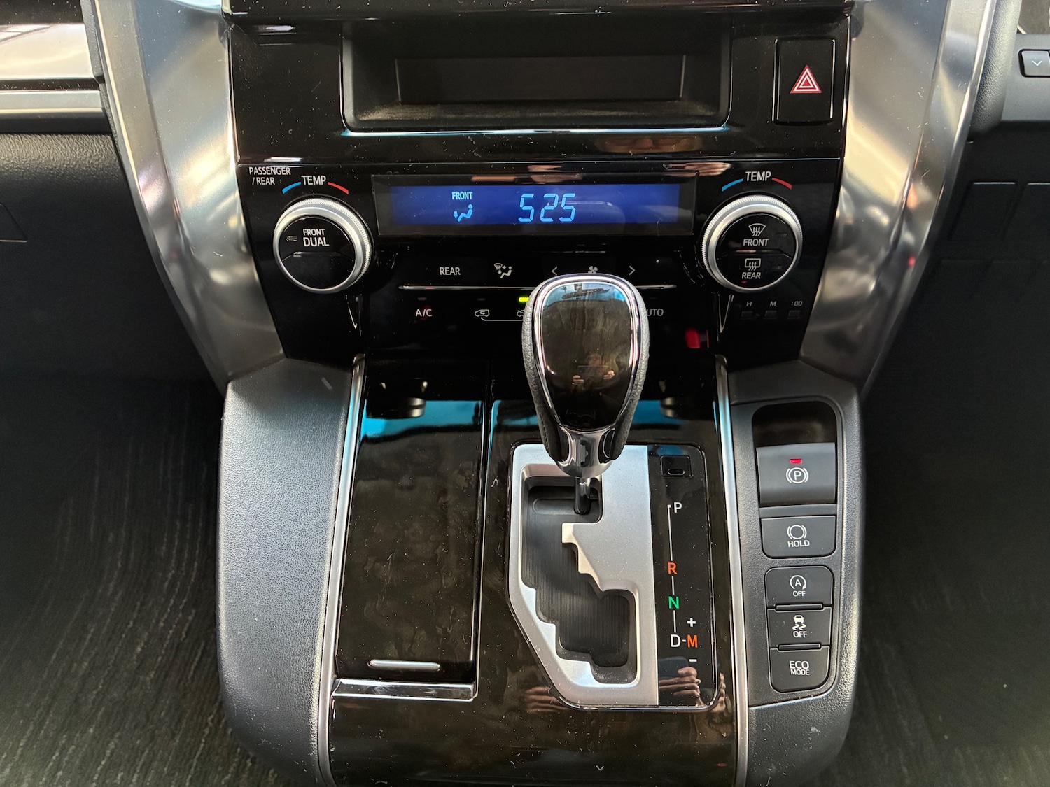 Used Toyota Alphard for sale - 75482870: Photo 17