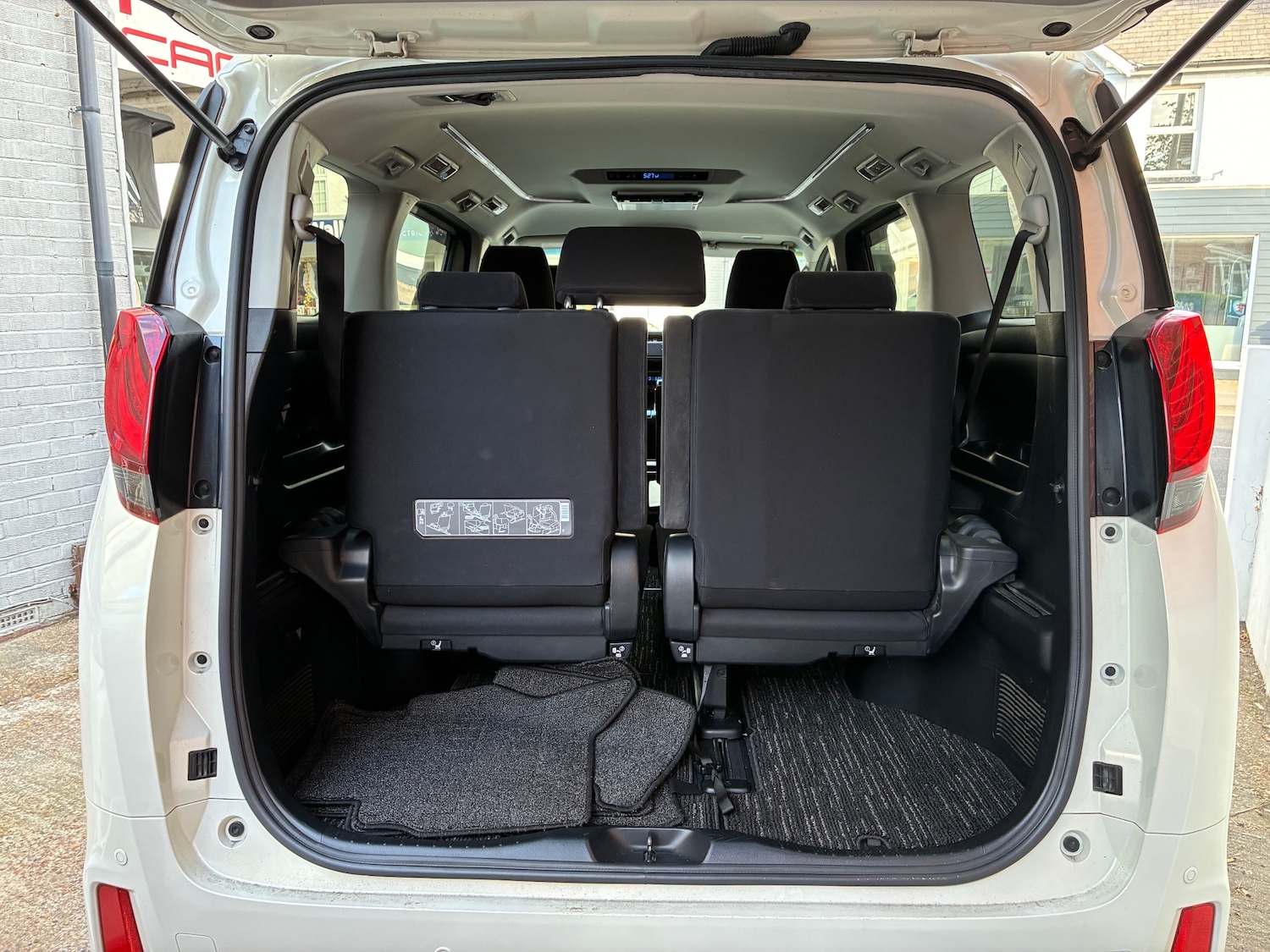 Used Toyota Alphard for sale - 75482870: Photo 23