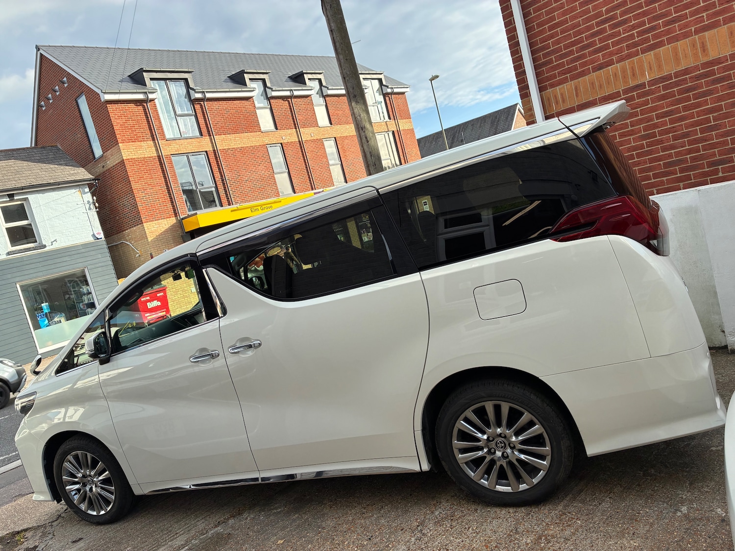 Used Toyota Alphard for sale - 75482870: Photo 9