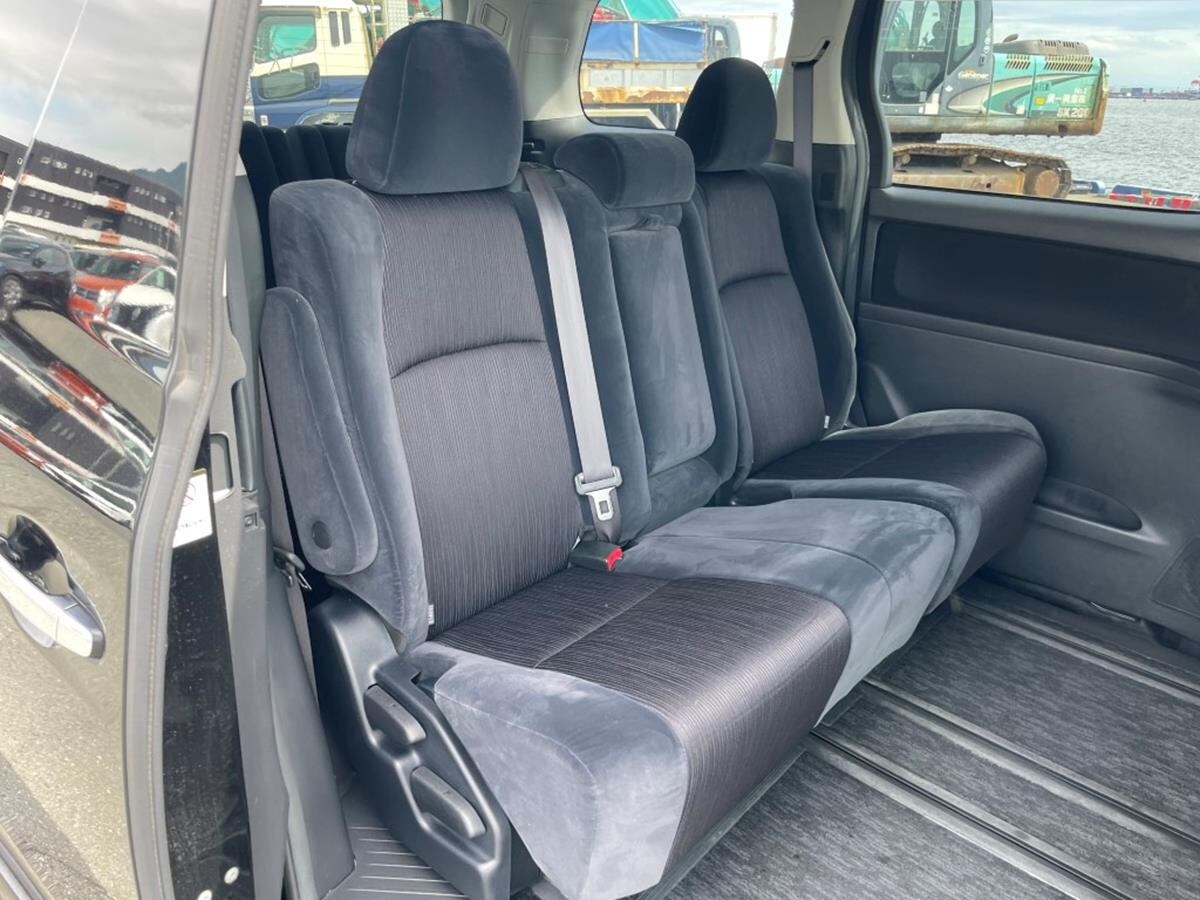 Used Toyota Vellfire for sale - 76064974: Photo 13