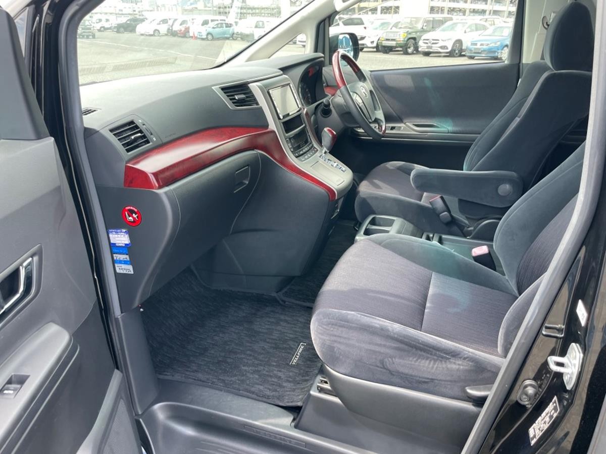 Used Toyota Vellfire for sale - 76064974: Photo 8