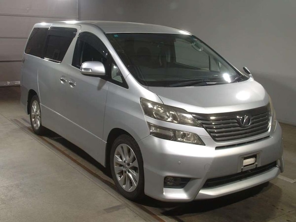 Used Toyota Vellfire for sale - 75717823: Photo 2