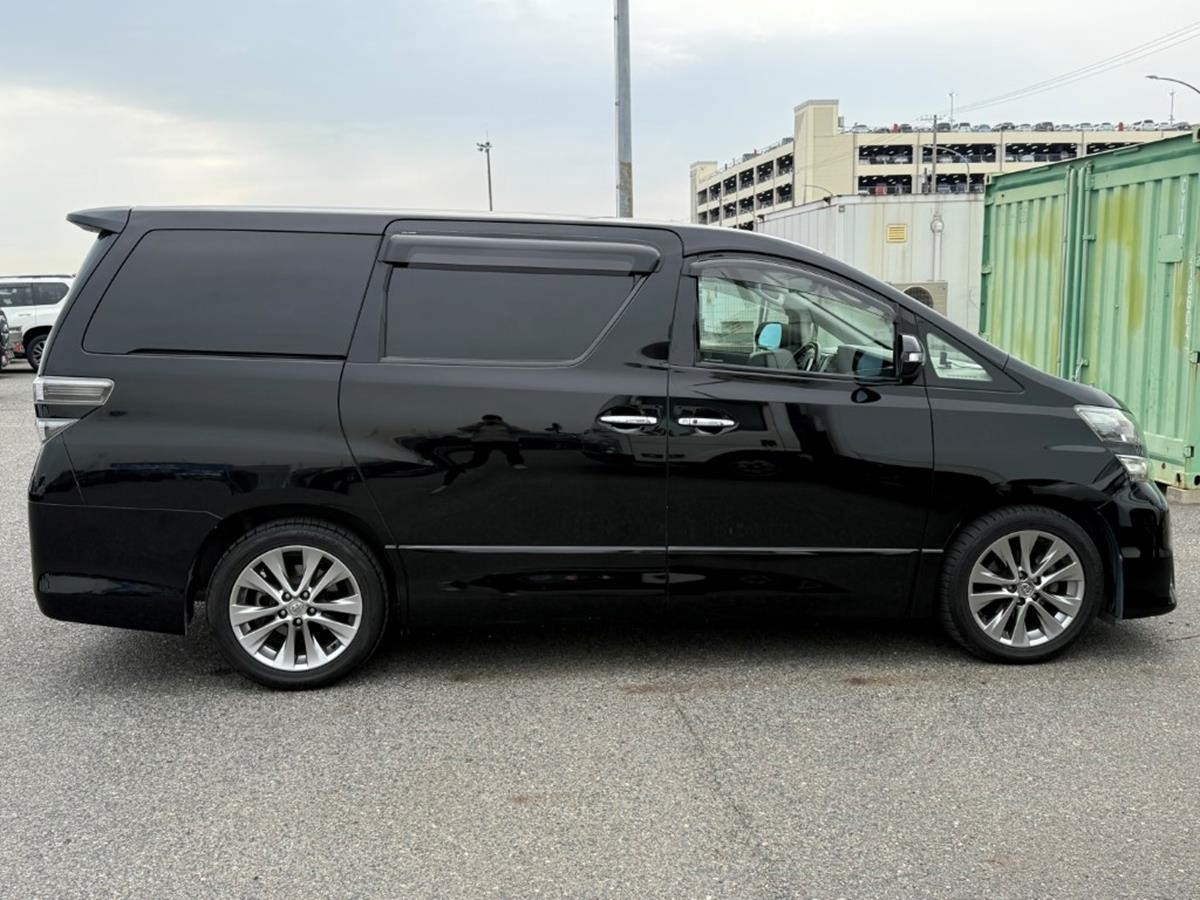 Used Toyota Vellfire for sale - 77641753: Photo 4