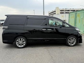 Used Toyota Vellfire 2011 for sale - 77641753: Photo
