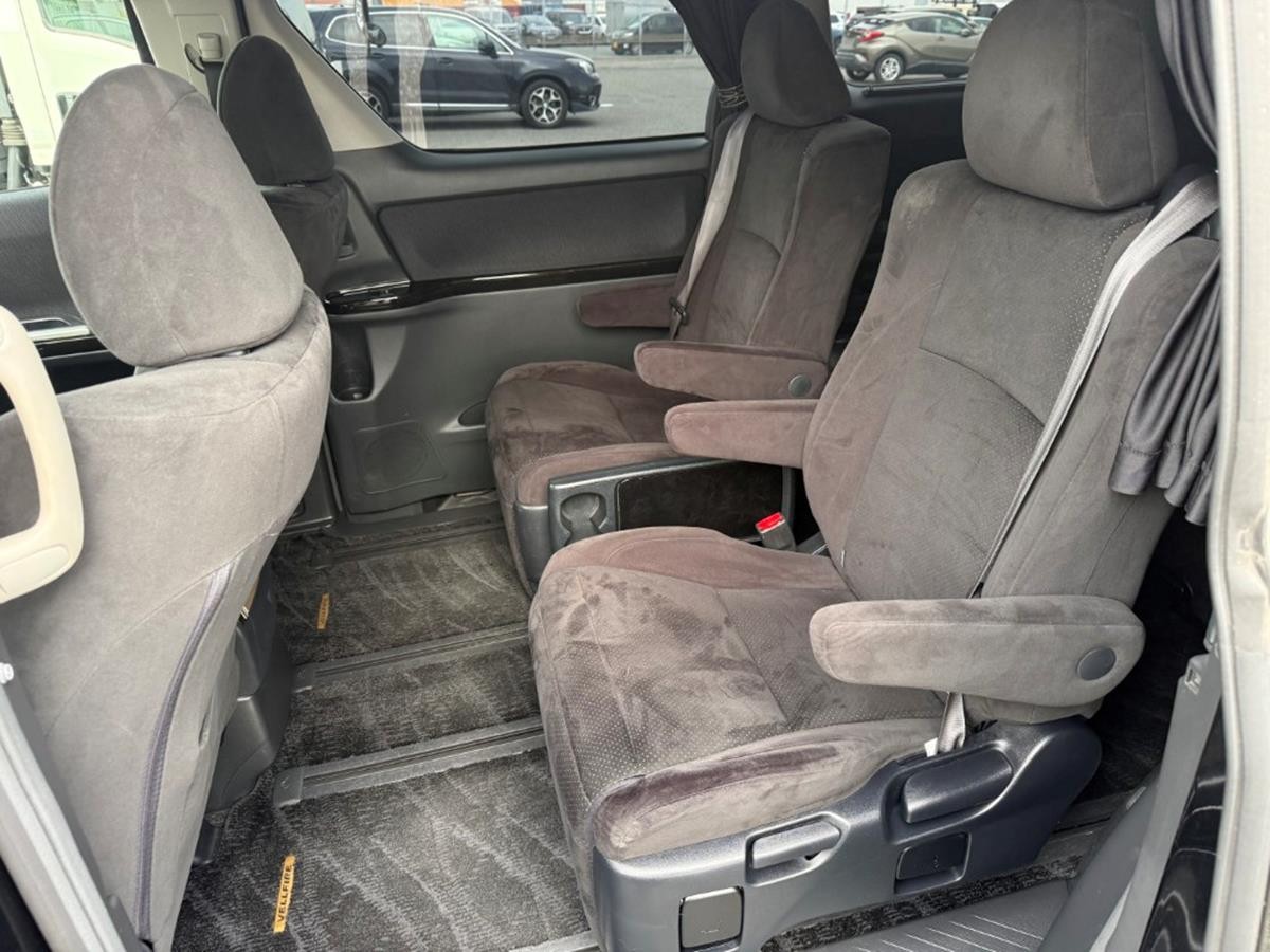 Used Toyota Vellfire for sale - 77641753: Photo 9