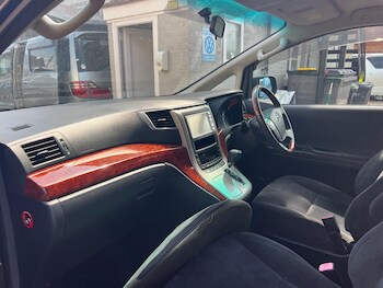 Used Toyota Alphard 2010 for sale - 75667606: Photo
