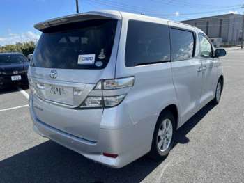 Used Toyota Vellfire 2010 for sale - 73493673: Photo
