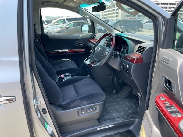 Used Toyota Vellfire for sale - 74796627: Photo 13