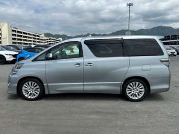 Used Toyota Vellfire 2012 for sale - 74796608: Photo
