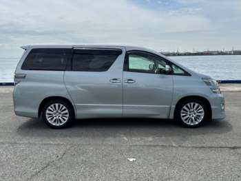 Used Toyota Vellfire 2012 for sale - 74796608: Photo