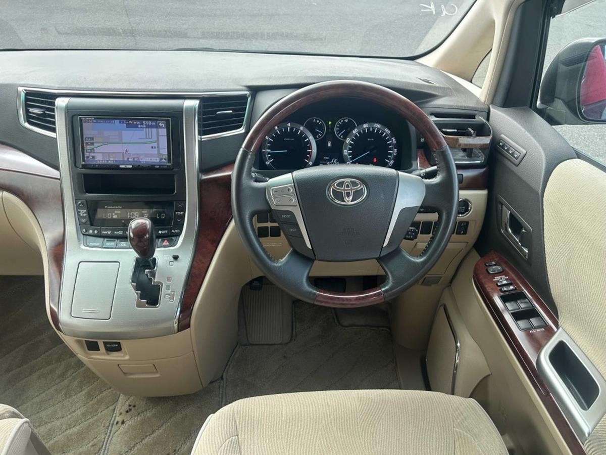 Used Toyota Alphard for sale - 76416496: Photo 17