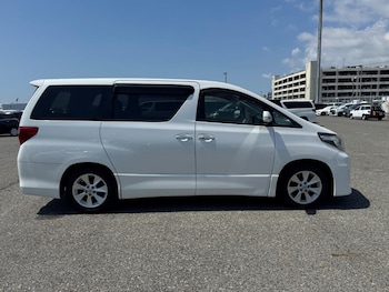 Toyota - Alphard