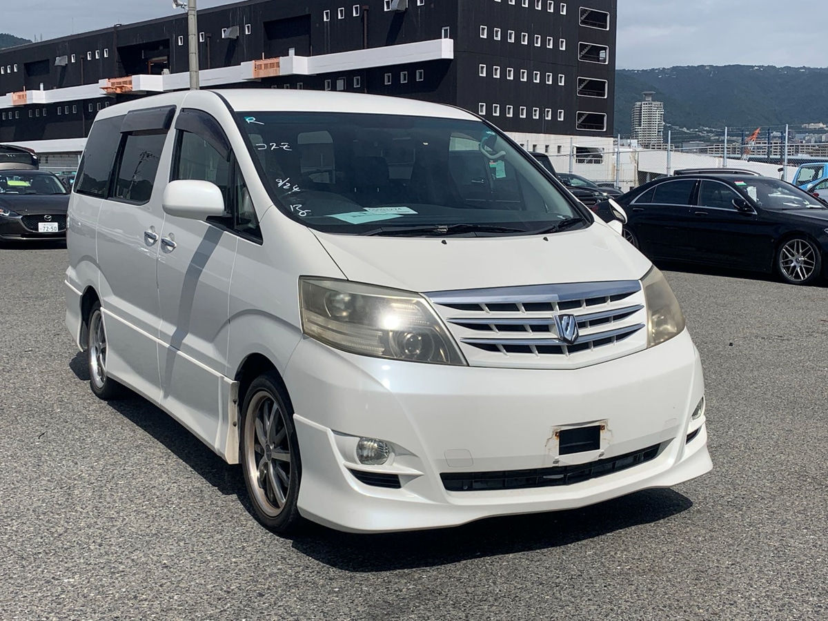 Used Toyota Alphard for sale - 76065008: Photo 1