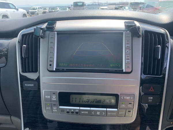 Used Toyota Alphard for sale - 76065008: Photo 14