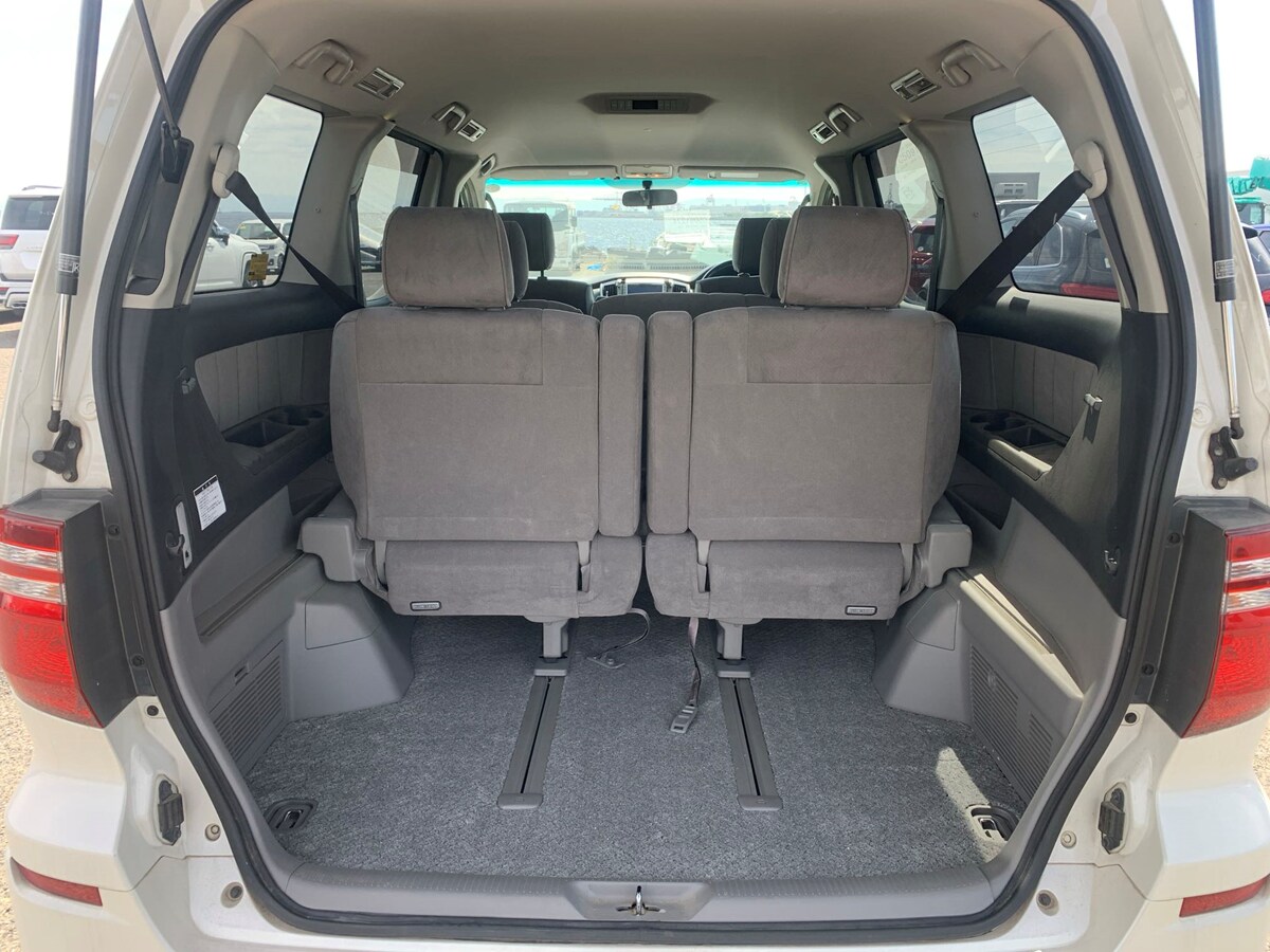 Used Toyota Alphard for sale - 76065008: Photo 5