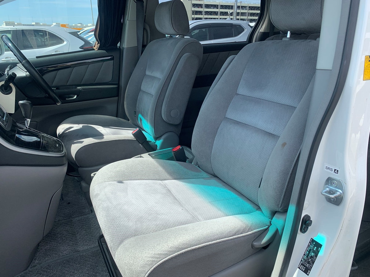 Used Toyota Alphard for sale - 76065008: Photo 9