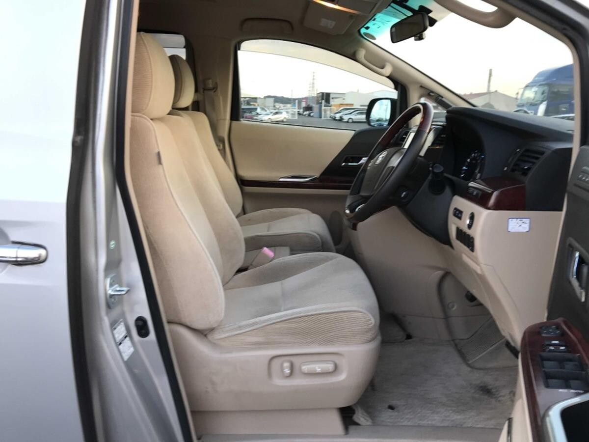 Used Toyota Vellfire for sale - 77493795: Photo 10