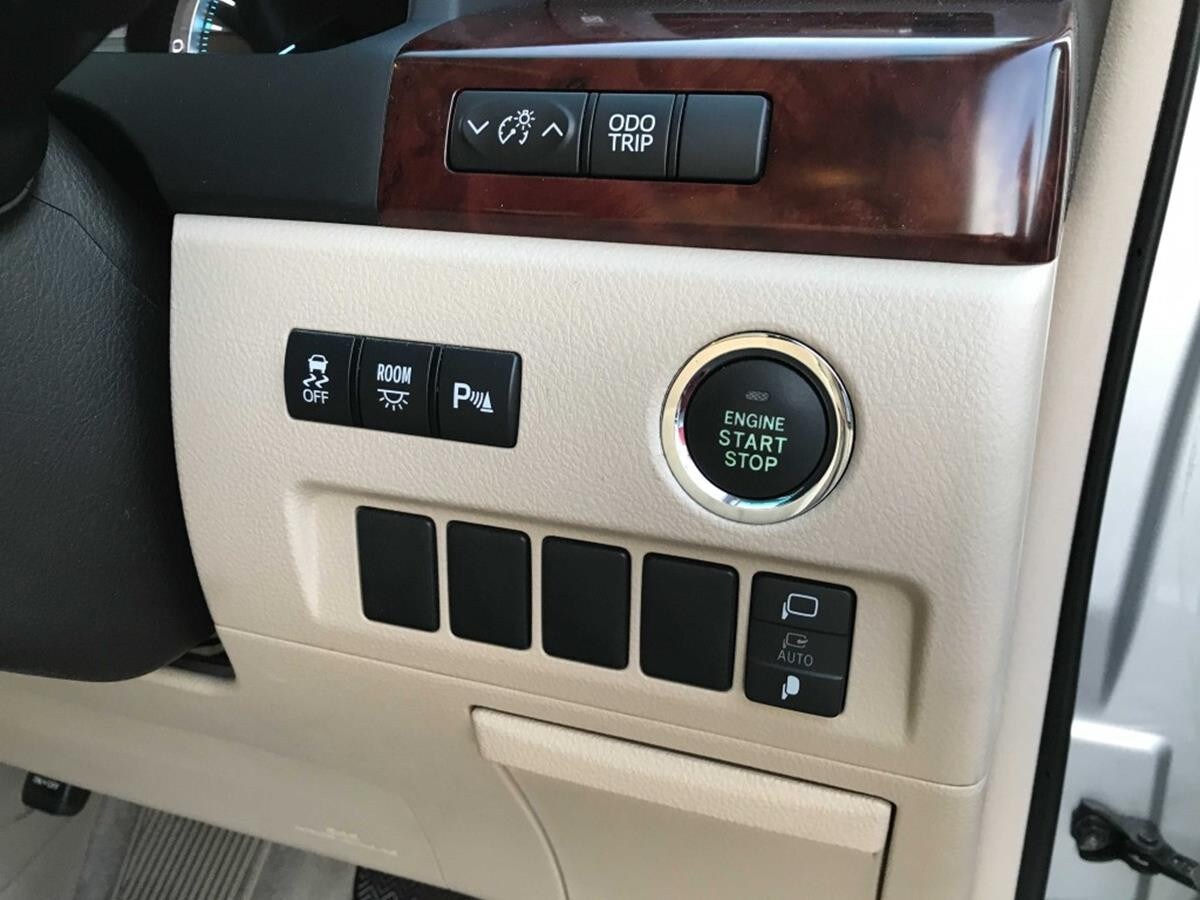 Used Toyota Vellfire for sale - 77493795: Photo 14