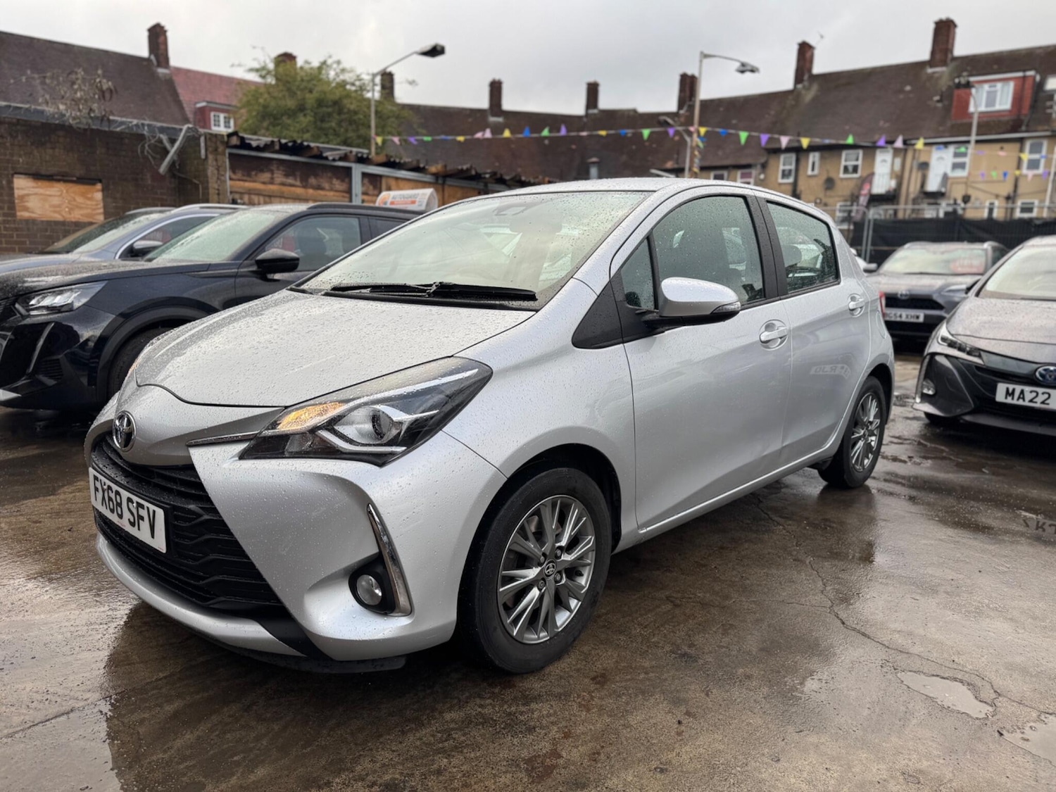 Used Toyota Yaris 2018 for sale - 76295743: Photo 13
