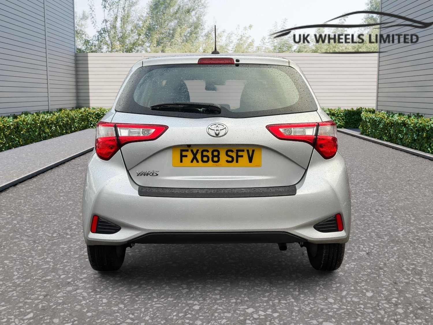 Used Toyota Yaris 2018 for sale - 76295743: Photo 4