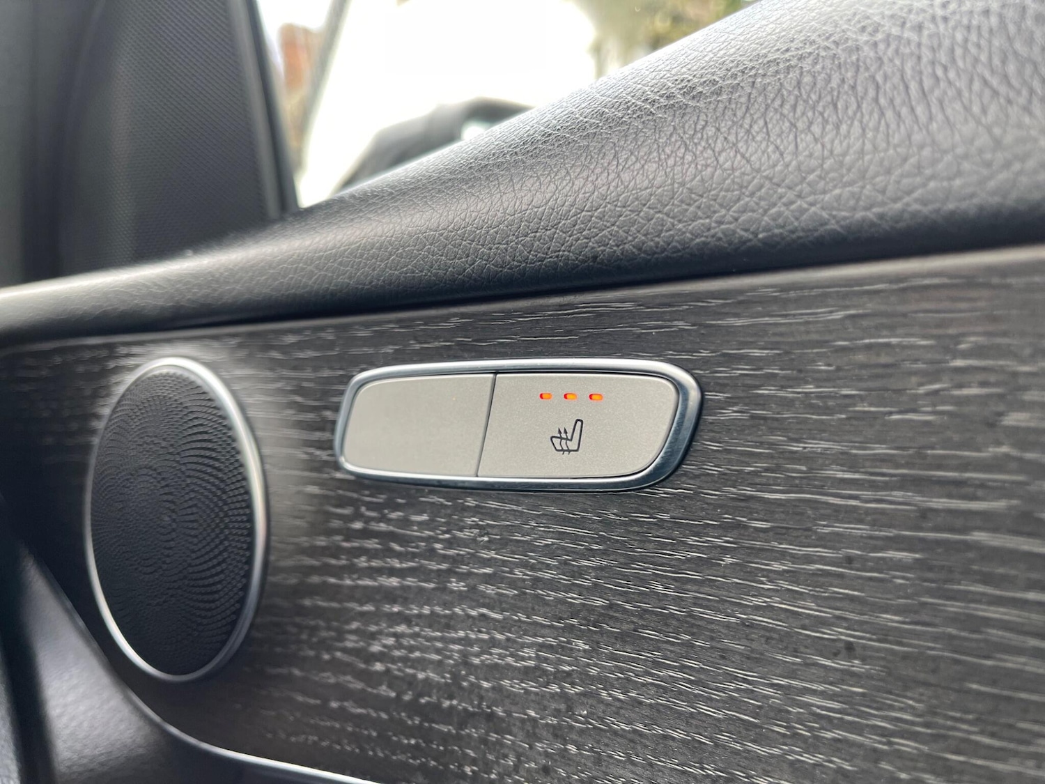 Used Mercedes-Benz GLC 2020 for sale - 76370598: Photo 29