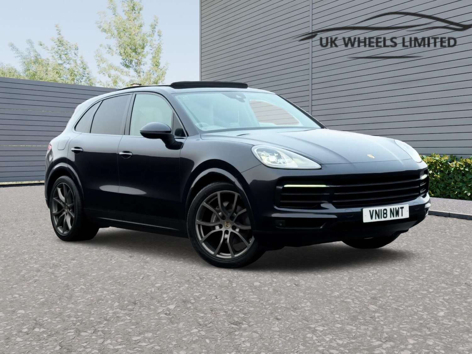 Used Porsche Cayenne 2018 for sale - 77632948: Photo 11
