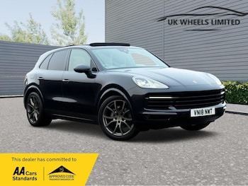 Used Porsche Cayenne 2018 for sale - 77632948: Photo