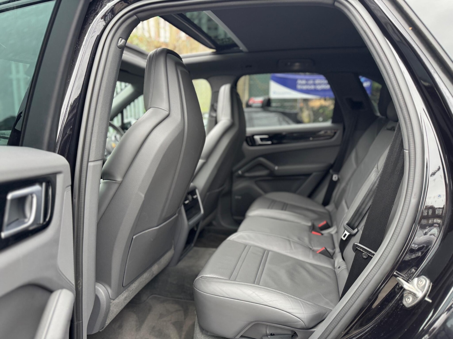 Used Porsche Cayenne 2018 for sale - 77632948: Photo 20