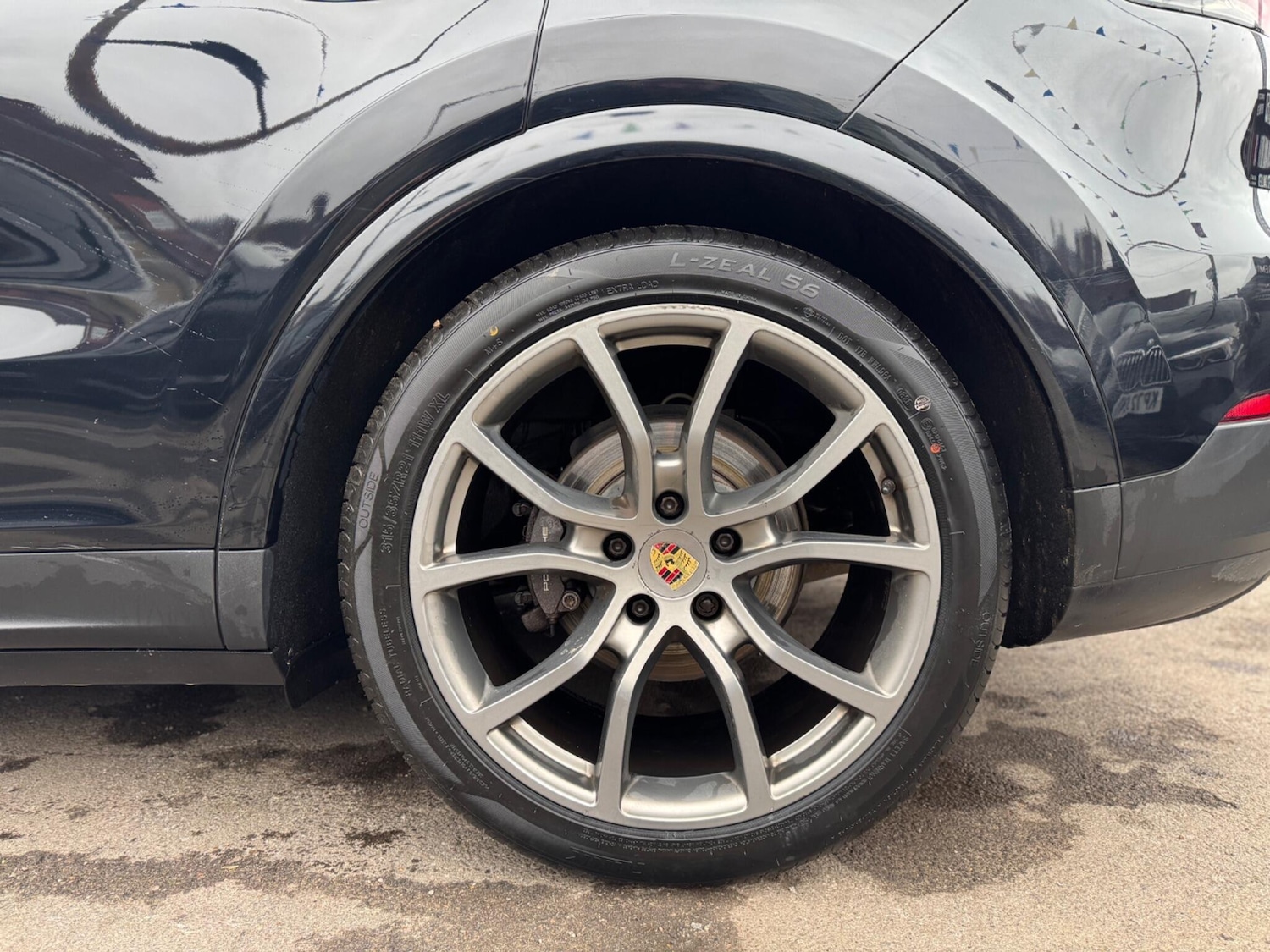 Used Porsche Cayenne 2018 for sale - 77632948: Photo 40