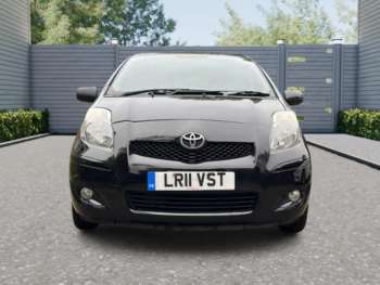Used Toyota Yaris 2011 for sale - 75326909: Photo