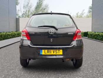 Used Toyota Yaris 2011 for sale - 75326909: Photo