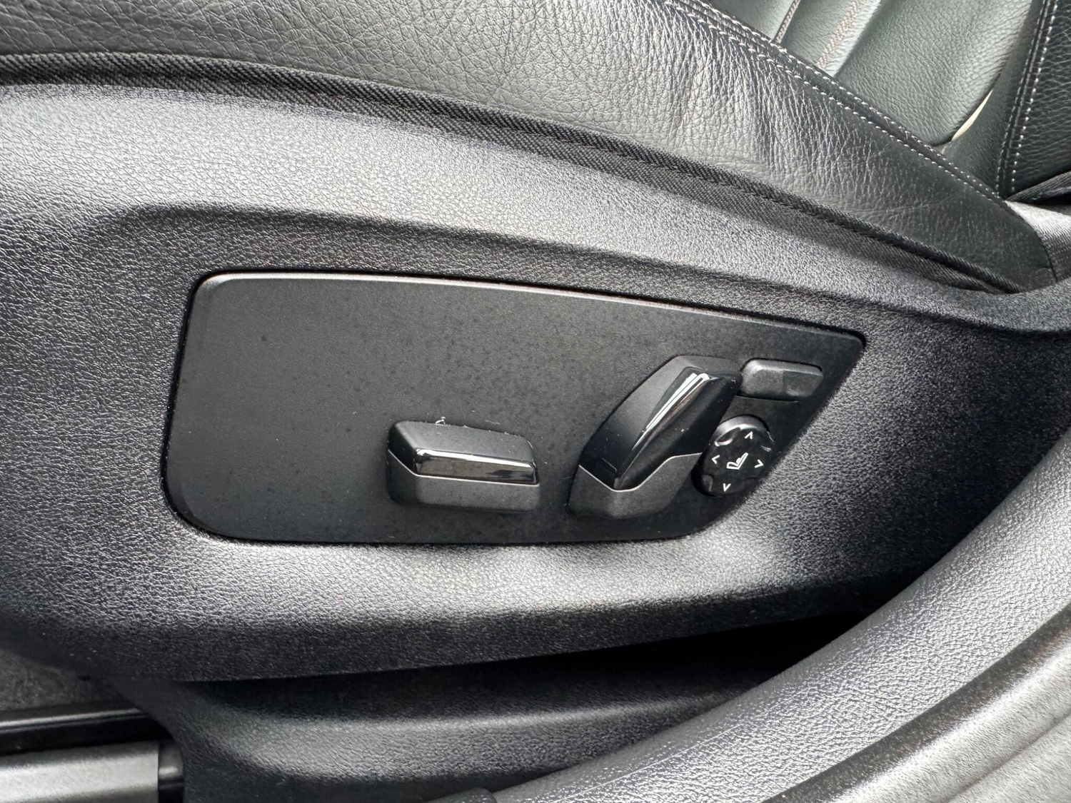 Used BMW 5 Series 2021 for sale - 76993731: Photo 47