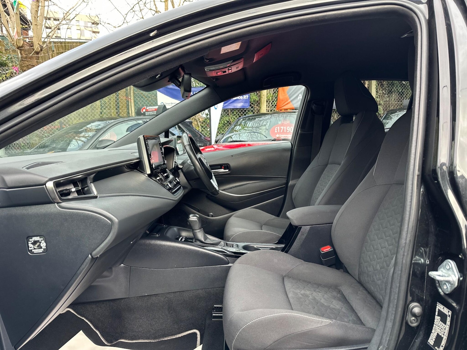 Used Toyota Corolla 2021 for sale - 77537707: Photo 34