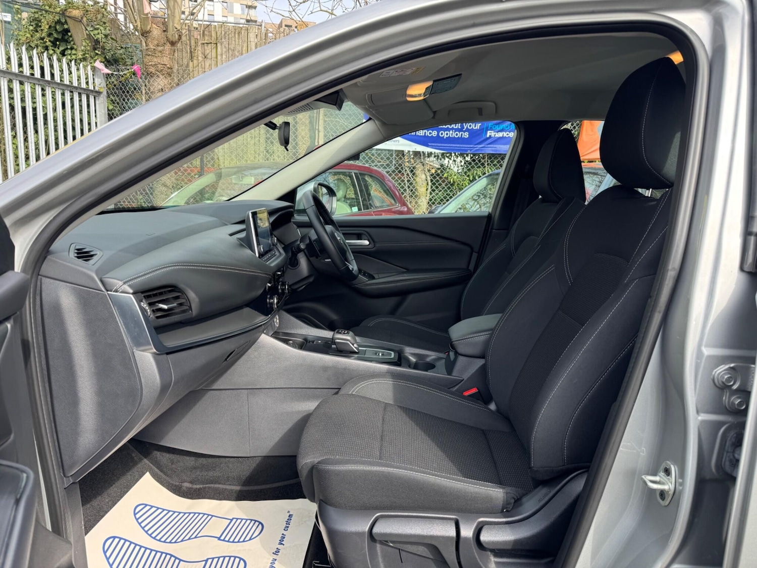 Used Nissan Qashqai for sale - 77970645: Photo 16