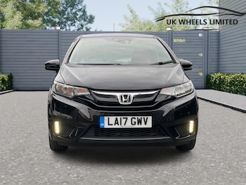 Used Honda Jazz 2017 for sale - 76152081: Photo 3