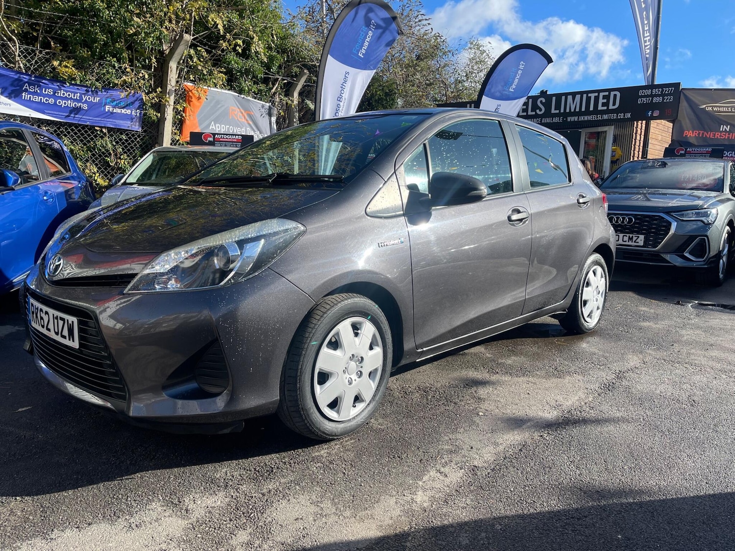 Used Toyota Yaris 2013 for sale - 76441182: Photo 6