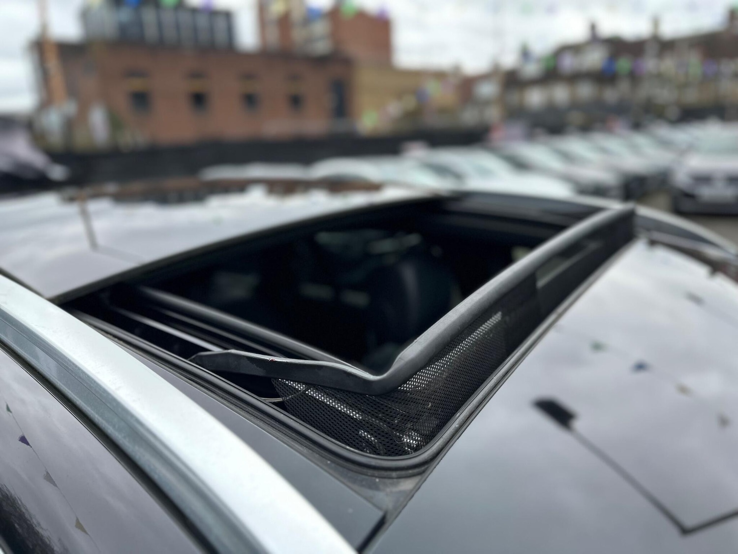 Used Mercedes-Benz GLC 2019 for sale - 77633151: Photo 42