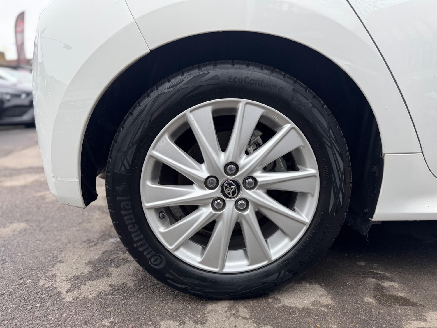 Used Toyota Yaris 2020 for sale - 77331416: Photo 34